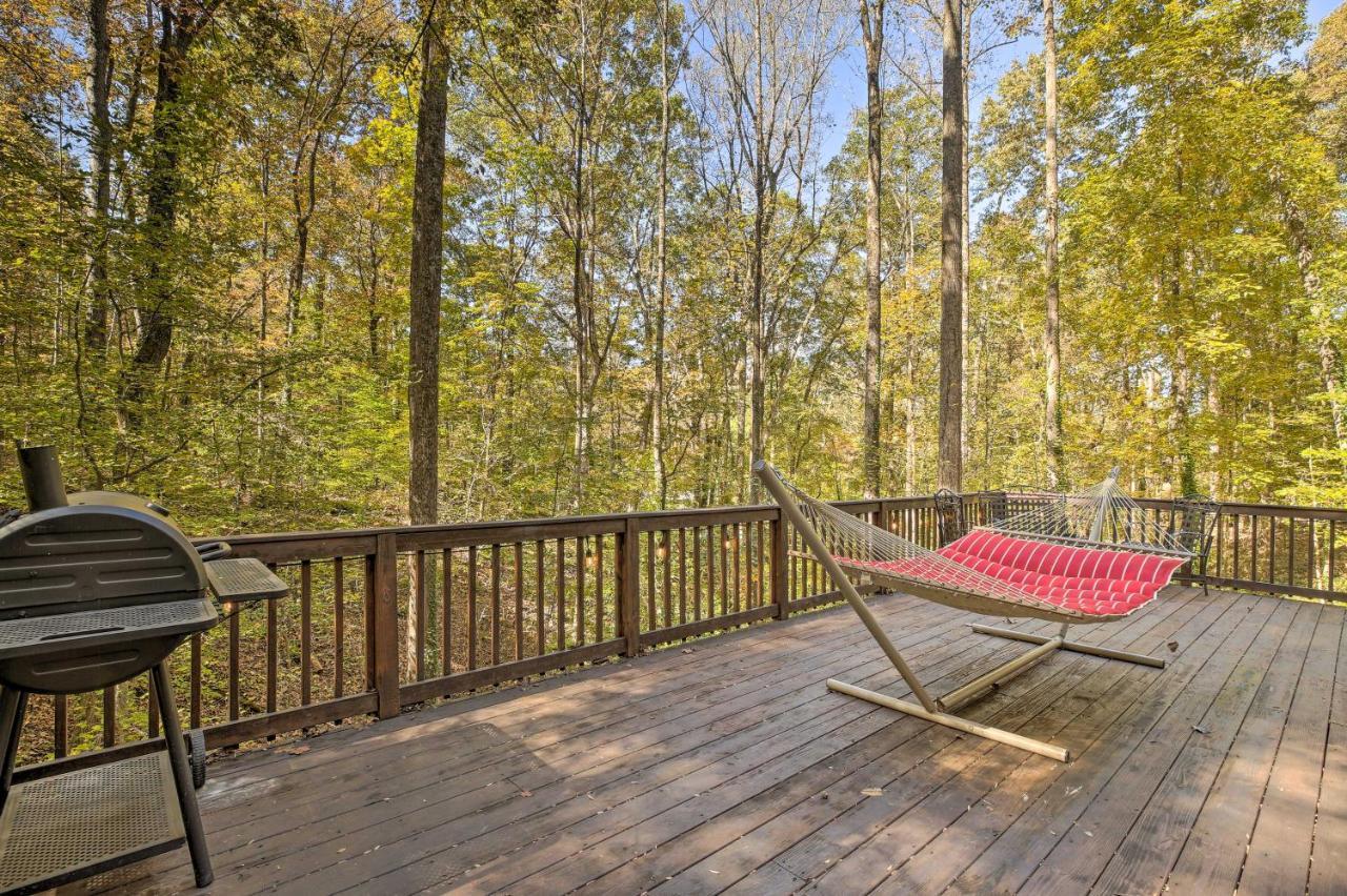 Private Cabin With Deck, 25 Miles From Atlanta! Roswell Exterior photo